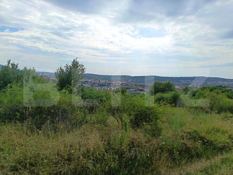 Teren Intravilan, de vanzare, 918 mp, zona Livada Meses