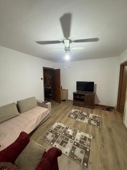 Apartament 3 camere, 56 mp, zona Centrala