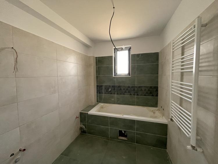 Vila individuala, Domnesti, Drumul Targului, P+1, suprafata teren 460, finisata.