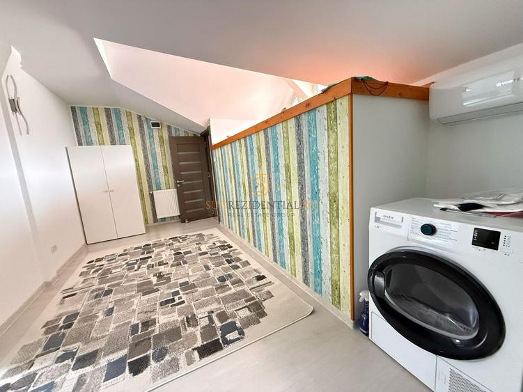 Vila insiruita mobilata si utilata / 4 camere/ 3 Bai / Curte proprie