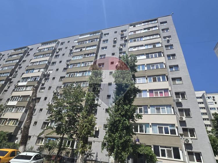 DE VANZARE Apartament 2 camere ,1 Decembrie , Ideal pentru renovare