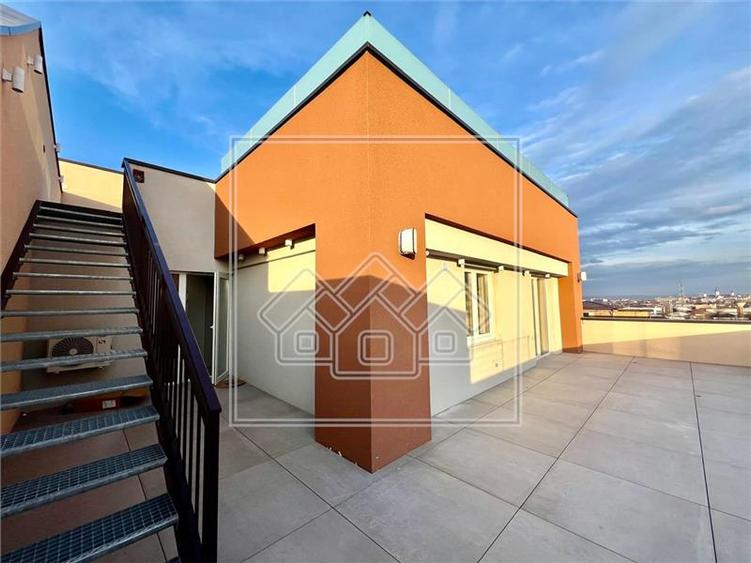Penthouse modern - 3 camere, 2 terase de 191 mp, bloc nou, lift