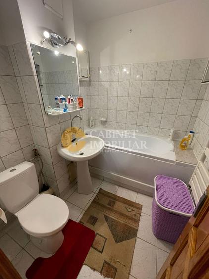 2 Camere Decomandat- Etaj 1- Mobilat si Utilat-Dacia