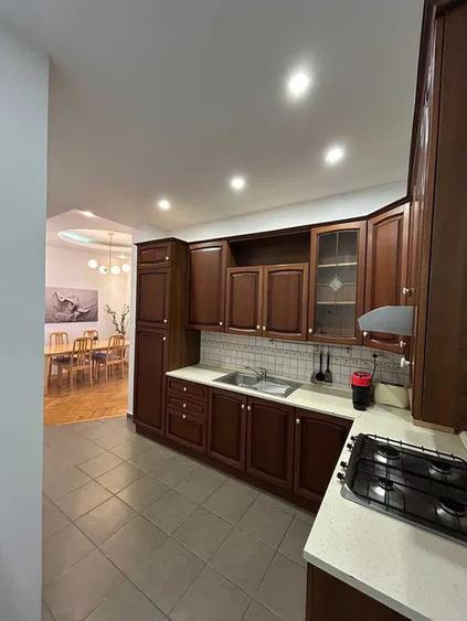 Apartament 3 camere | Ultracentral – Vasile Lascăr | 98 mp | 2 băi