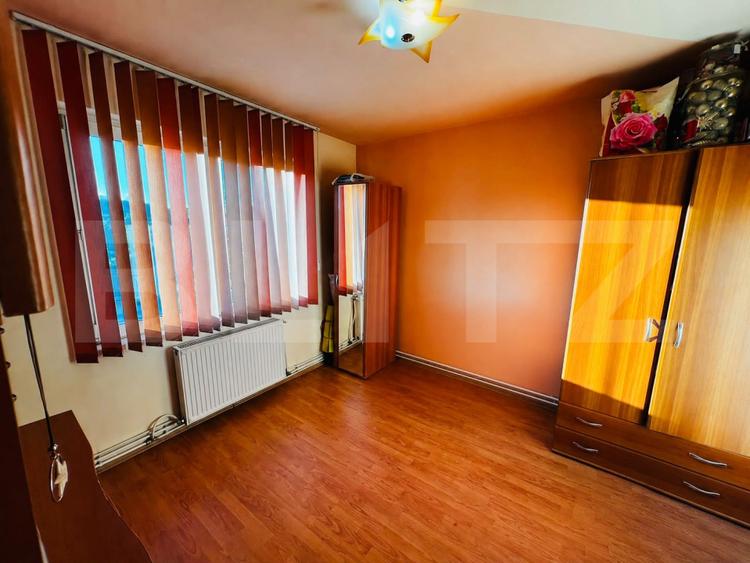 Apartament 2 camere, 54 mp, zona Reghin - Unirii