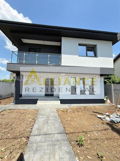 Casa individuala ~ P+1E+POD ~ 5 camere - 2 bai ~ 309 teren