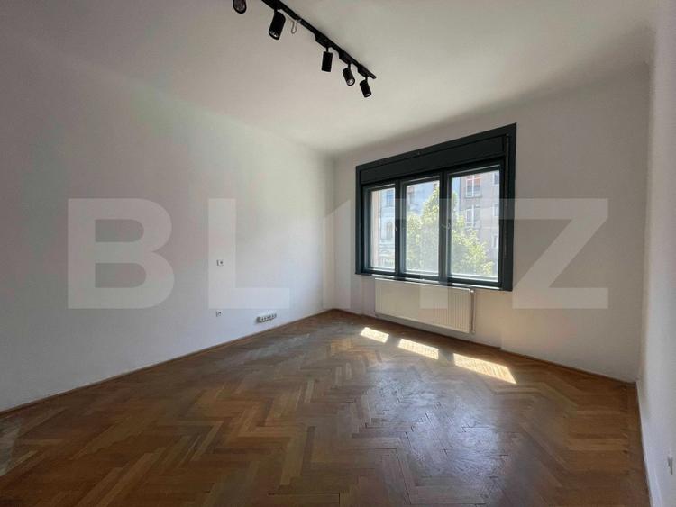Apartament cu 4 camere, 120 mp, în Centrul Clujului