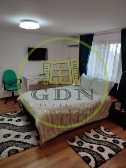 Complex de 2 case moderne suprafata totala de 245mp mobilate, zona Terezian