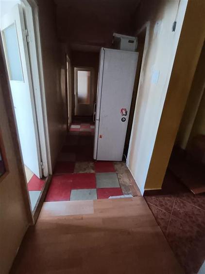 Pret Bun!  Apartament 3 camere Decomandat, 70mp zona Obor