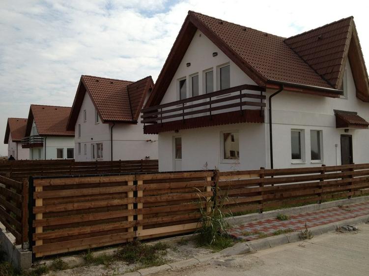 Loturi de teren pentru constructii de case in Paradise Valey