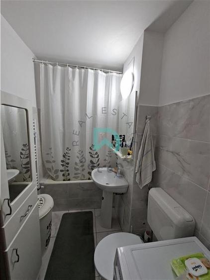 Apartament 3 camere Florilor, 72 mp - Brasov