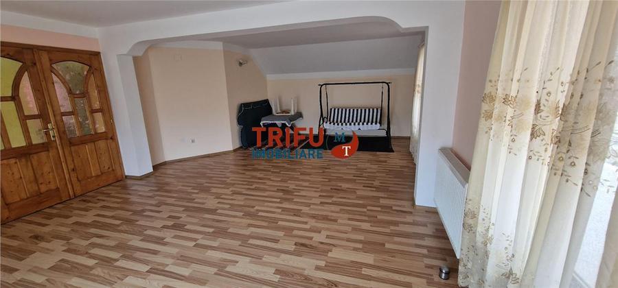 Casa de vanzare 6 camere zona Cetate