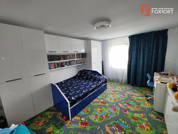 Casa individuala Giarmata, 4 camere - ID V5616
