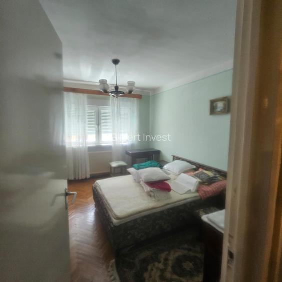 Apartament 2 camere - decomandat - 56 mp - Vasile Aaron - 2