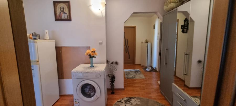 Apartament 3 camere Piata Mare