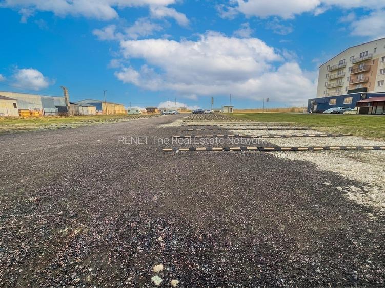 Teren De Inchiriat pentru Rent A Car Otopeni 2 € /mp - 2