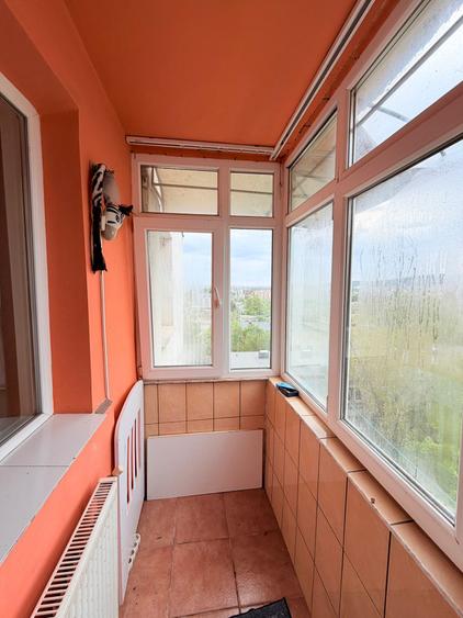 Apartament gata de mutare, cu 2 camere, etaj intermediar în Tătărași
