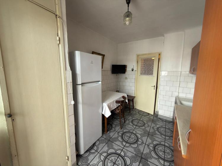 Apartament 3 camere, 63.40 mp, etaj 7, Bd. Bucuresti