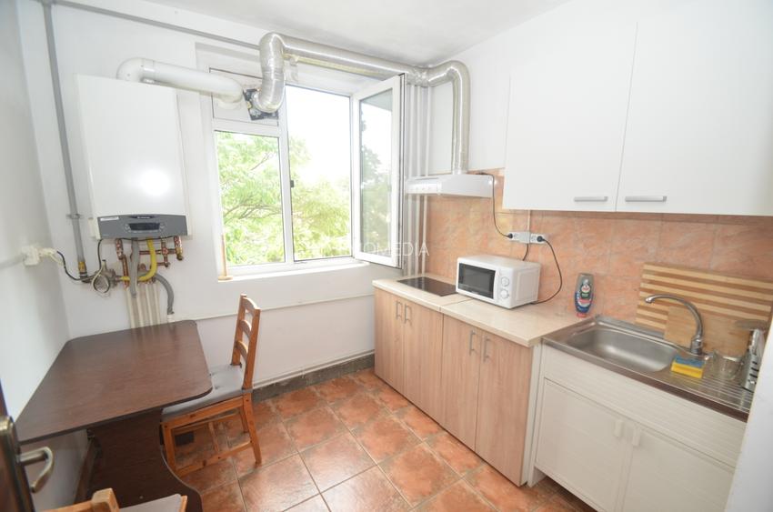 Apartament decomandat cu centrala in Complex - 9