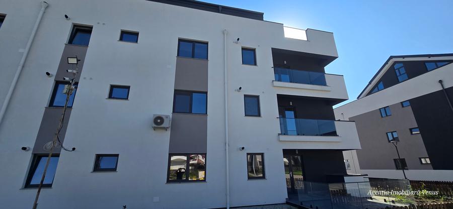 Apartament bloc nou 2025 tip vila