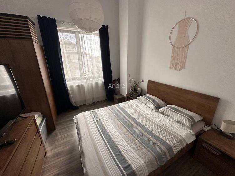 Inchiriez vila individuala cu gradina 350mp, pet friendly, București S6 - 7