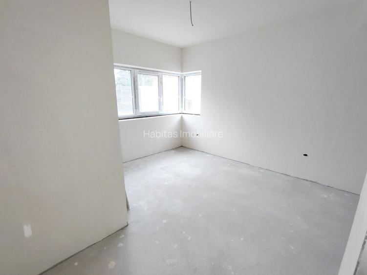 Casa cuplata, noua, intr-o zona de case- linistita,in Dambul Rotund - 28