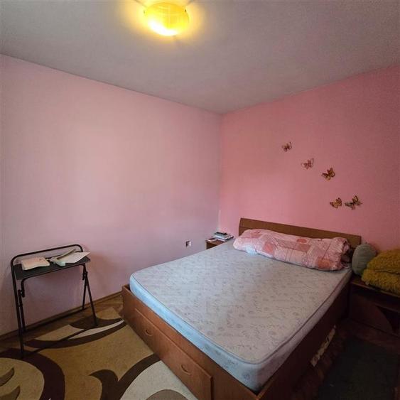 Apartament 2 camere parter inalt Amanetu Piciu