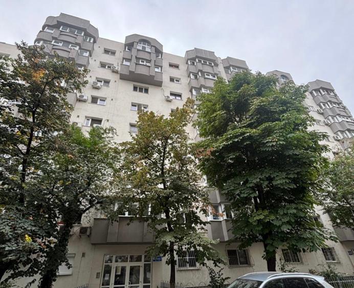 Bulevardul UNIRII/ nestradal,ideal locuit,vedere mixta,imobil reabilitat termic