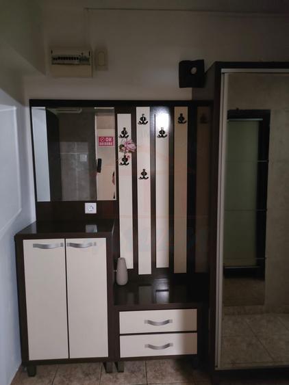 600 Euro-Inchiriere apartament 4 camere decomandate, etaj 10,Mazepa 2