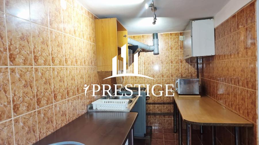 CASĂ DE ÎNCHIRIAT 4 CAMERE, IDEALĂ FIRME/MUNCITORI, ZONA TREI STEJARI