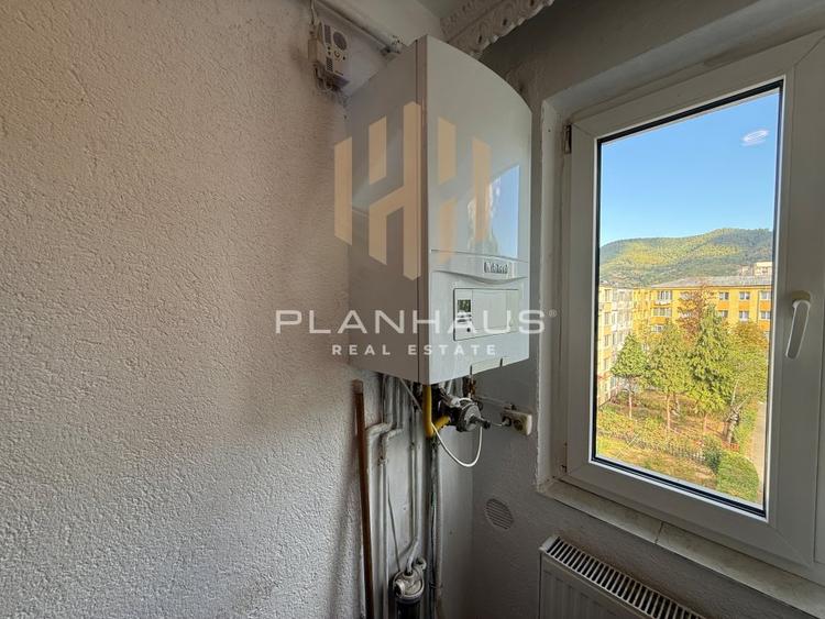 Apartament 2 camere ,zona Meda Scoala 18