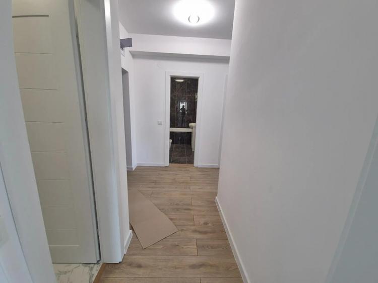 Apartament 3 camere nou - Calea Surii Mici