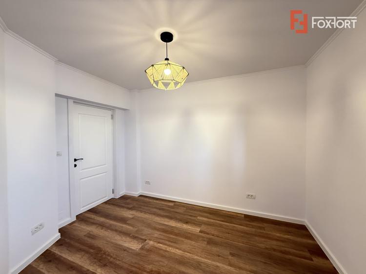 Apartament 4 camere, complet renovat de vanzare in zona Sagului