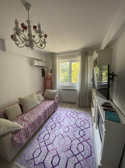 Apartament cu 2 camere, zona Podu Ros