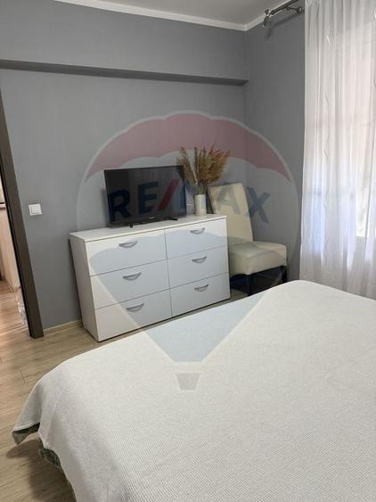 Apartament cu 2 camere de vânzare în zona Central