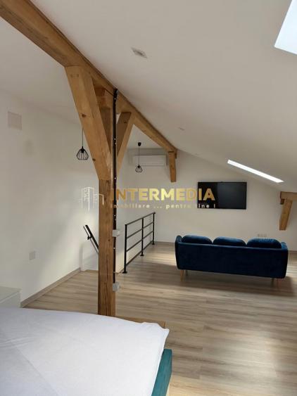 Apartament cu 3 camere Bloc NOU CENTRU Scara Interioara Mobilat Utilat Parcare