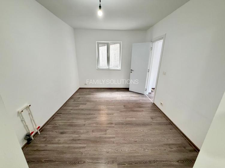 Casa P+1 la 1 km fata de metrou Aparatorii Patriei. 3 cam. Teren 148 mp - 14