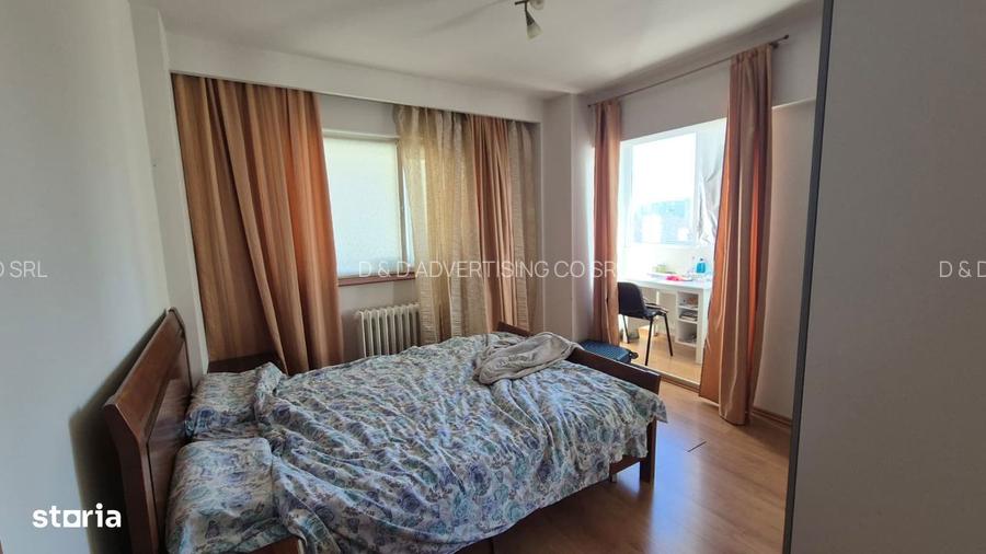 Titan - 1 min. Metrou - Apartament 3 camere -- suprafata 74 mp .- anul 1985 - 4