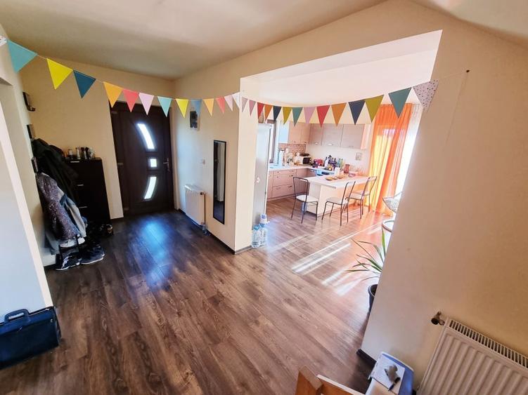 Mosnita Noua - Casa individuala cu 5 camere in zona Castelului Royal