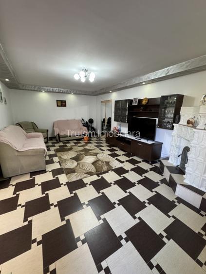 Casa caramida, zona Bar Bucov, renovata si extindere 2008-2018, Afi-Cora