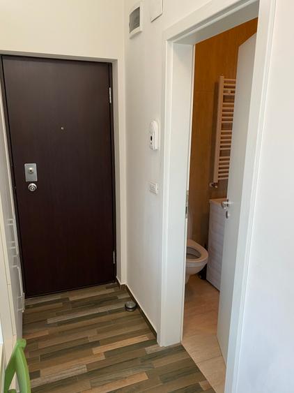 Garsoniera, bloc nou, centrala proprie, parcare