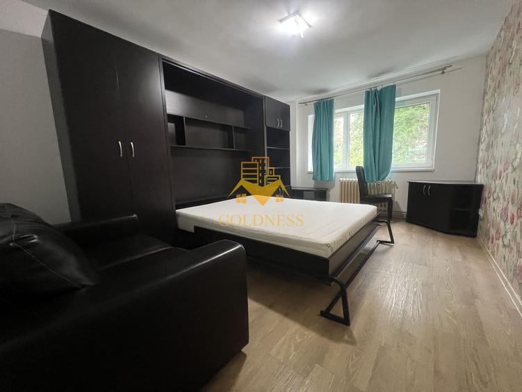 2 camere decomandate, modern, zona Piata Flora, Manastur