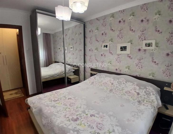 Vanzare Apartament 4 Camere Decomandat Aparatorii Patriei-Al.Tomesti - 3