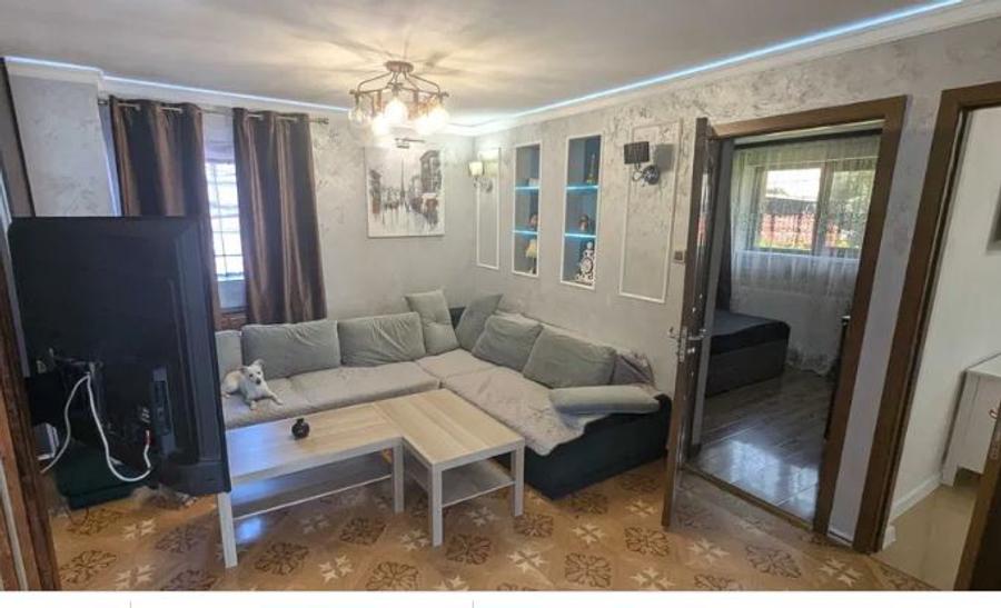 Apartament 3 cam, Mihai Bravu,Metrou,bl.2000,et.1/2,DECOMANDAT,centrala,curte