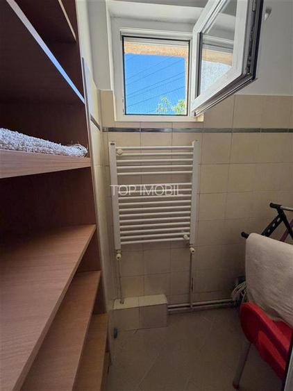 Apartament 3 camere DECOMANDAT, etaj 1,  Poitiers - Frumoasa - 8