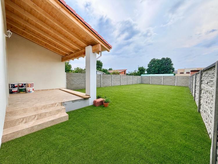 Duplex premium cu 5 camere si 3 bai - Zid dublu - Mosnita