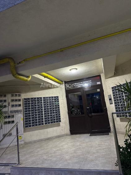 Direct Proprietar Apartament 3 Camere Decomandat + Parcare Acoperită - 5