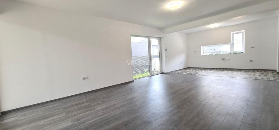 Casa 4 camere (nemobilata, neutilata) cartier Izvor Tarlungeni Brasov - 11