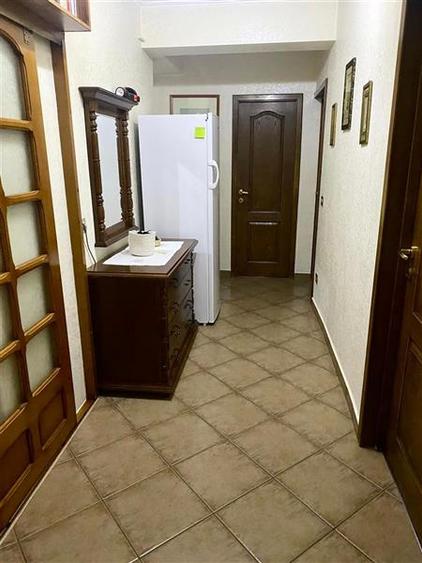 Apartament 3 camere Focsani , zona ultracentrala - Primaria Focsani , decomandat