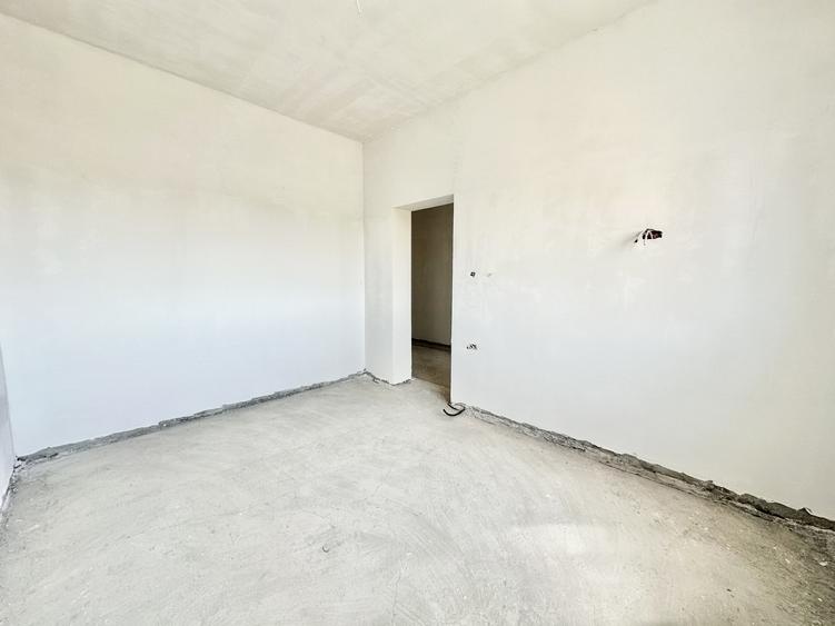 Duplex 3 camere, 80 mp + teren 309 mp | Mosnita zona noul Lidl